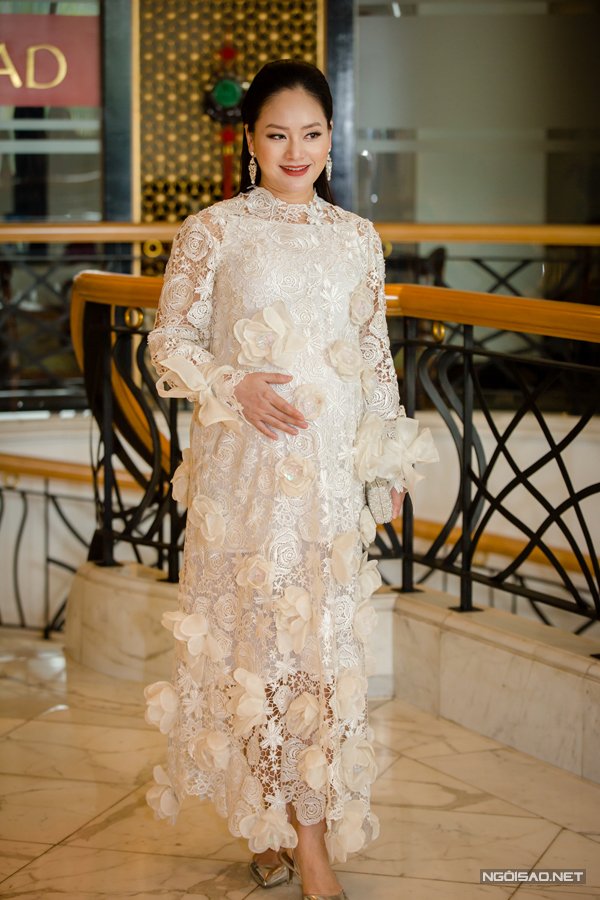 Đạo diễn Cả một đời ân oán hốt hoảng khi Lan Phương báo tin có bầu